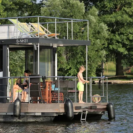 Houseboat On The Dahme Botel Niederlehme